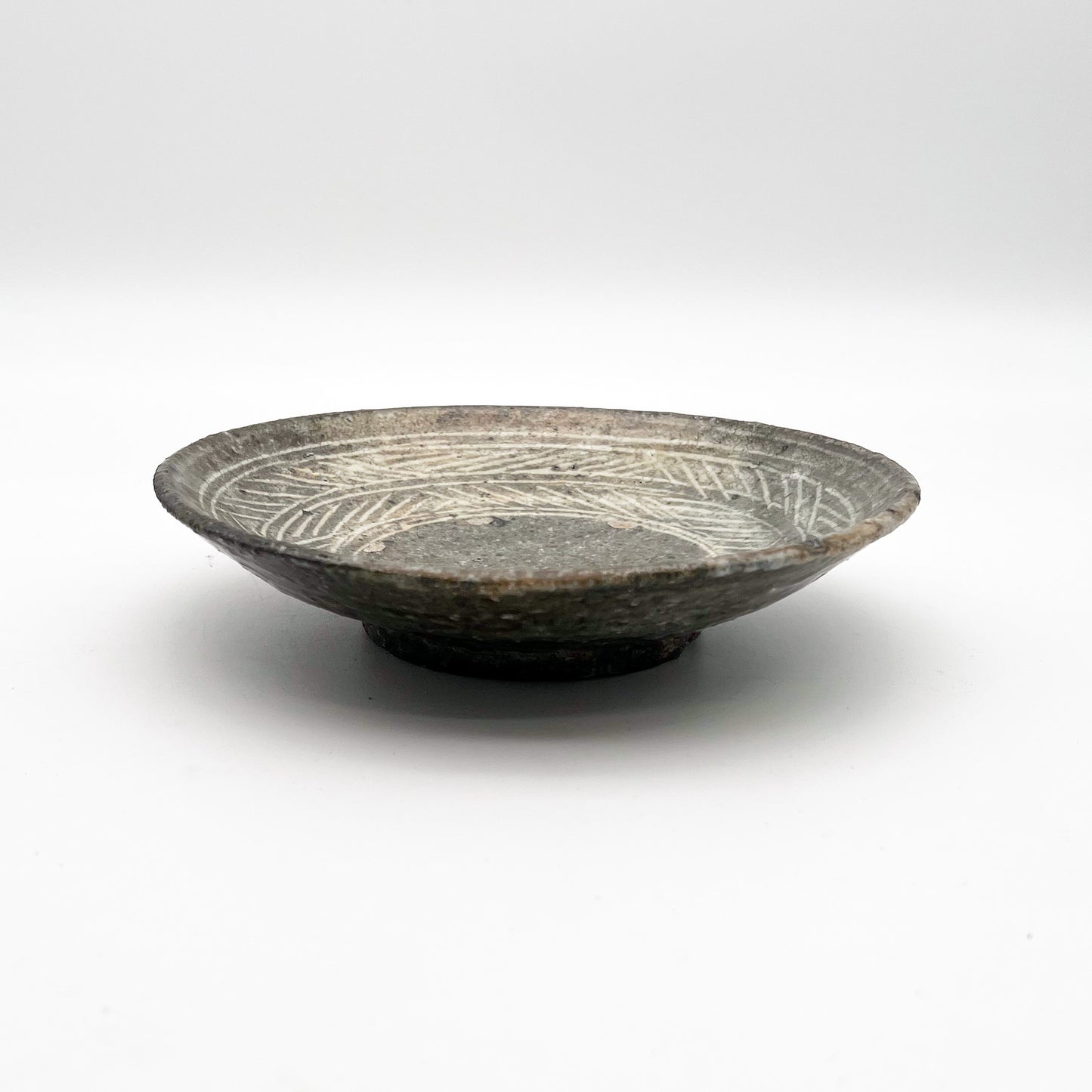 PLATE White Mishima 6-inch Plate C6