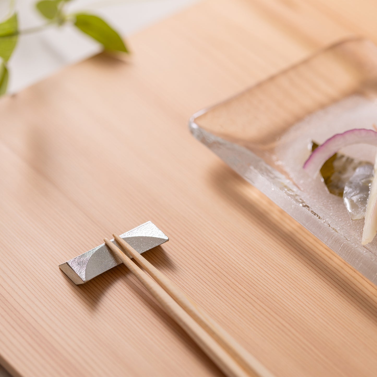 chopstick rest_moon