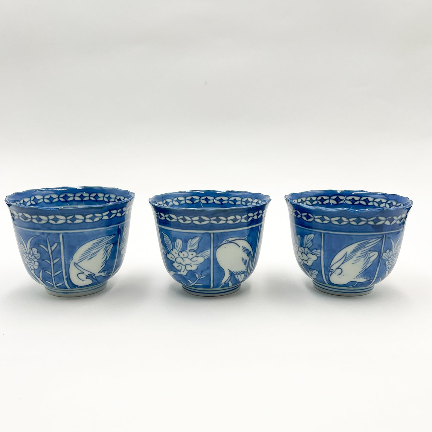 VINTAGE Tea Cup A