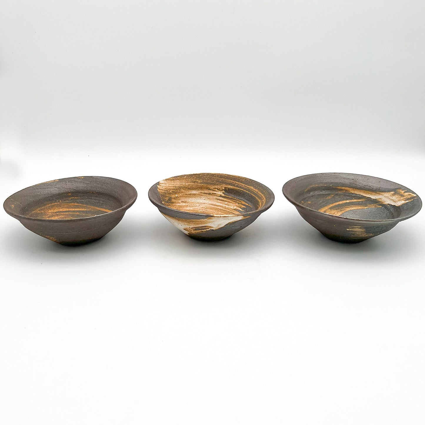 Carbonized Shallow Bowl_Aki Tamiya