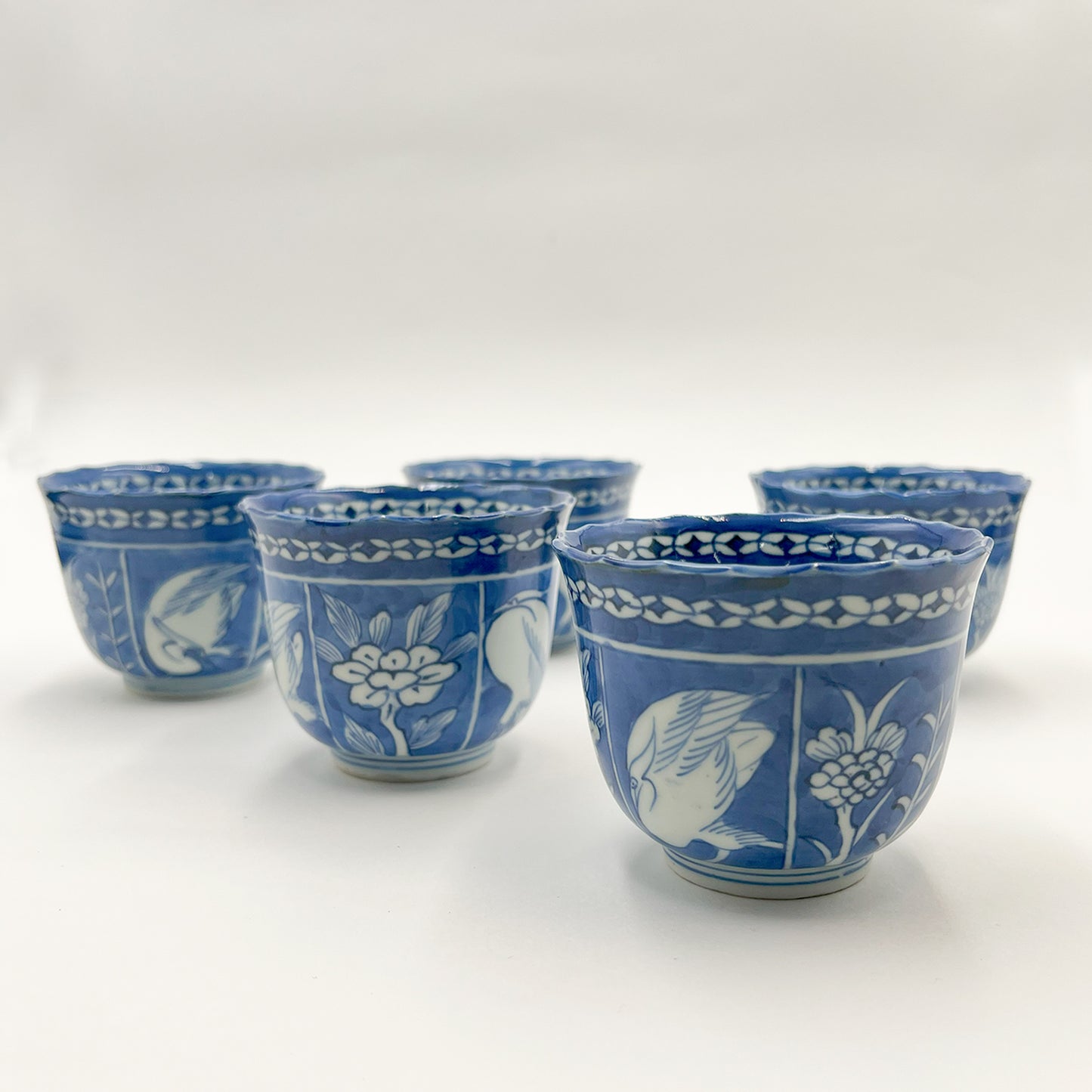 VINTAGE Tea Cup A