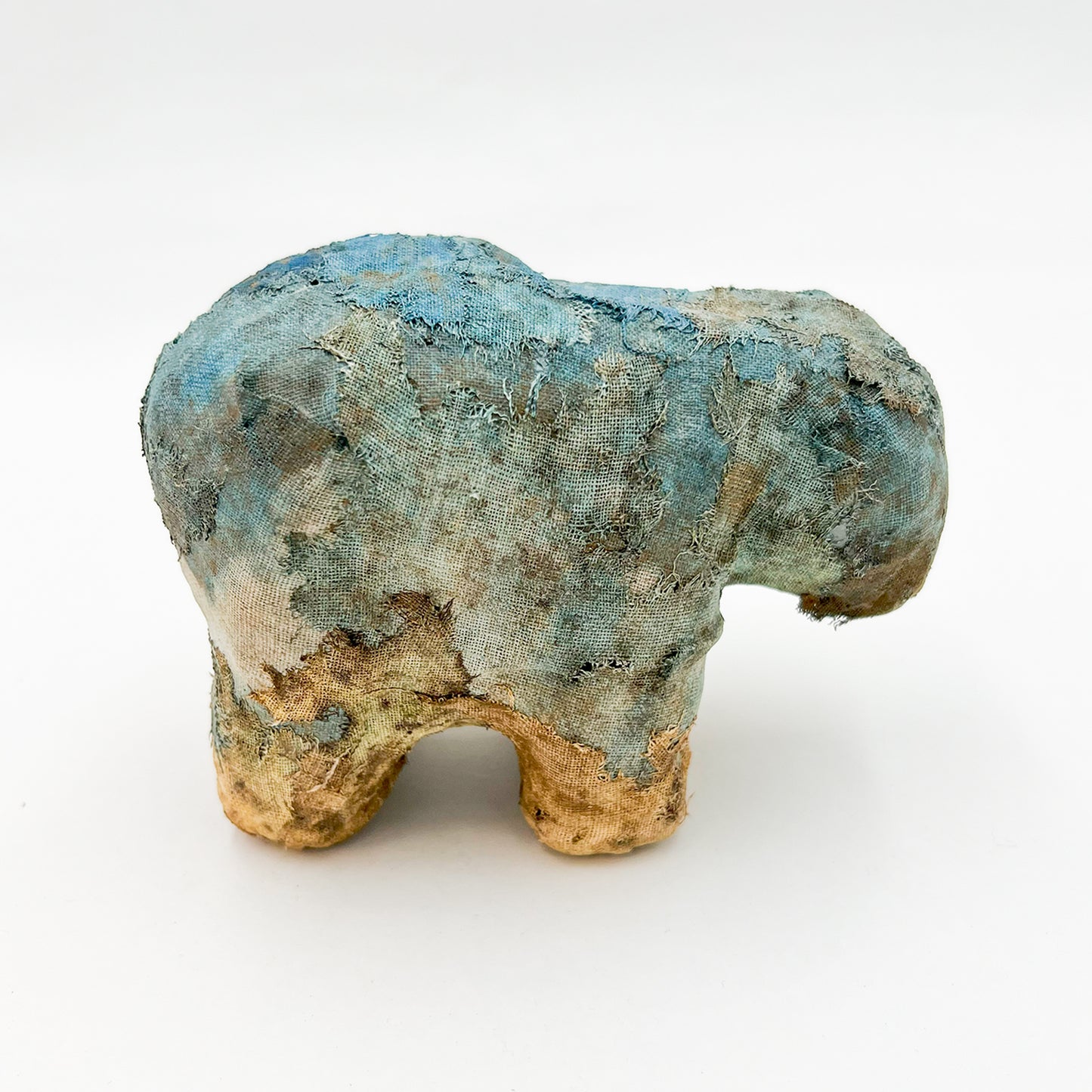 Art object GROUNDING ANIMAL S size #1_TAMAKOYAMADA