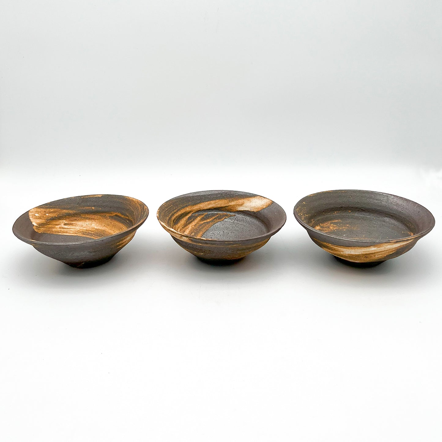 Carbonized Shallow Bowl_Aki Tamiya