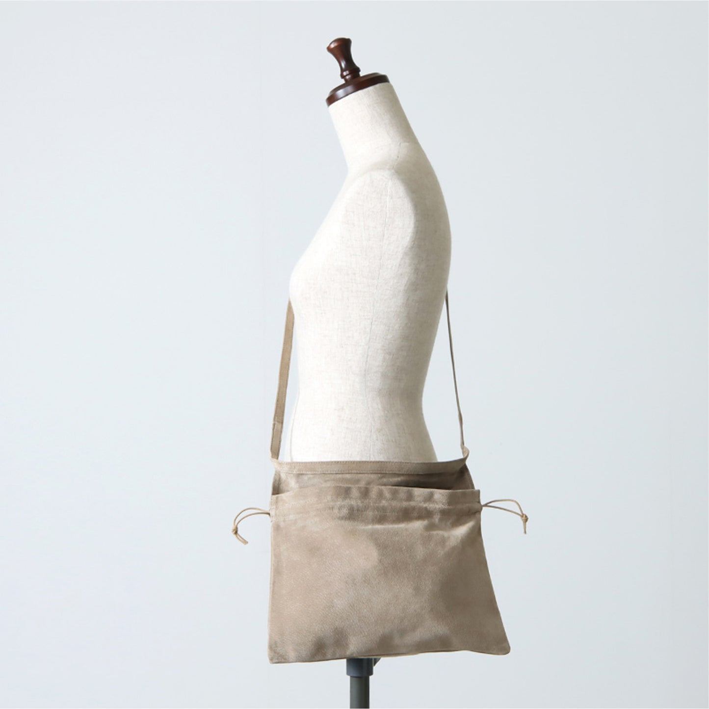 red cross bag small BG