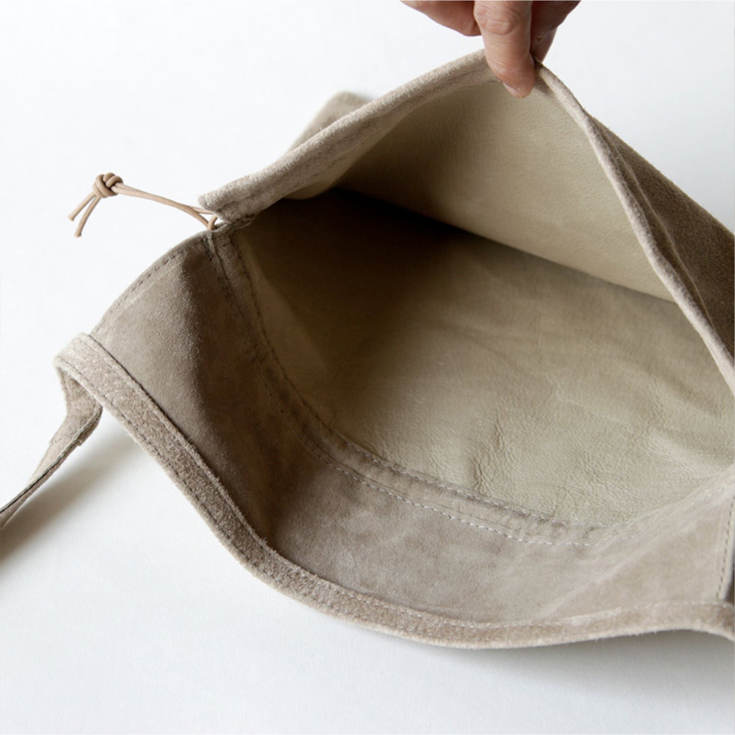 red cross bag small BG
