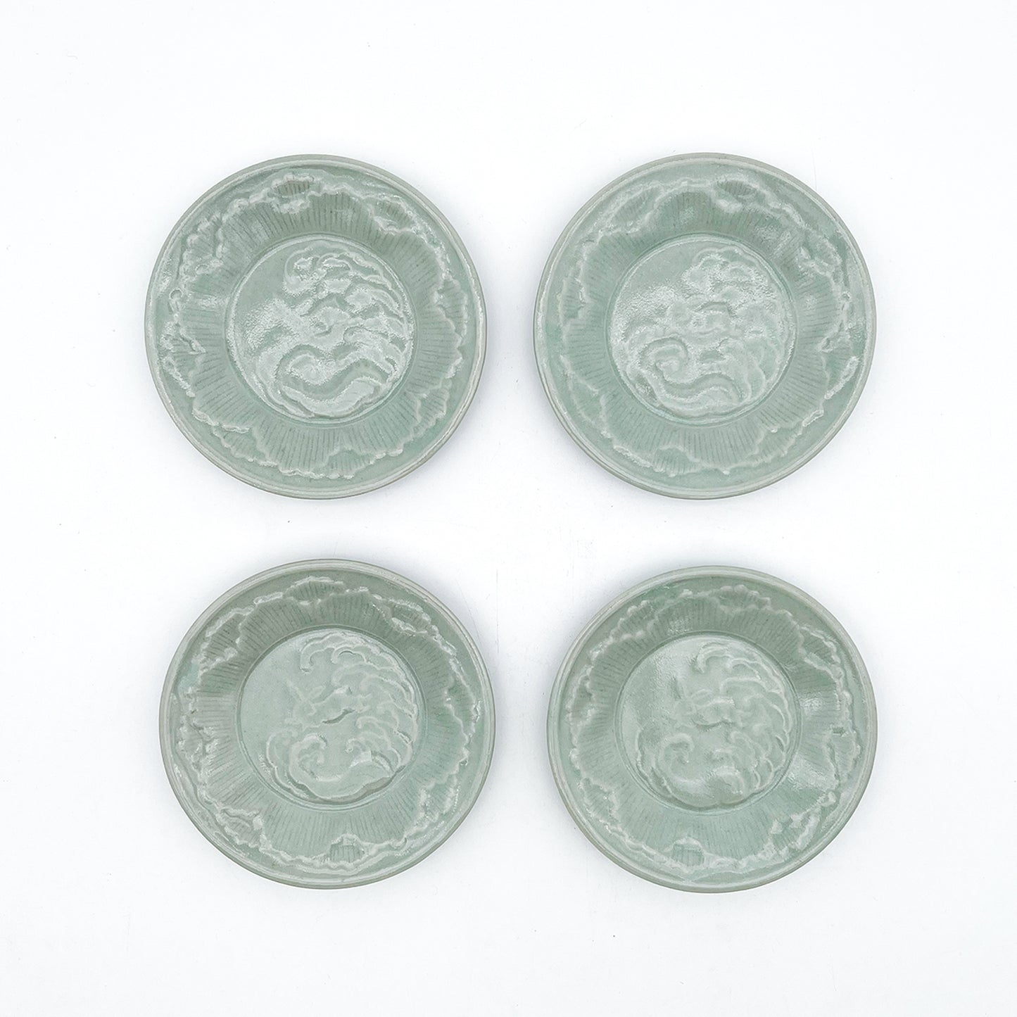 Celadon Rabbit Plate_Fumihiro Tamura