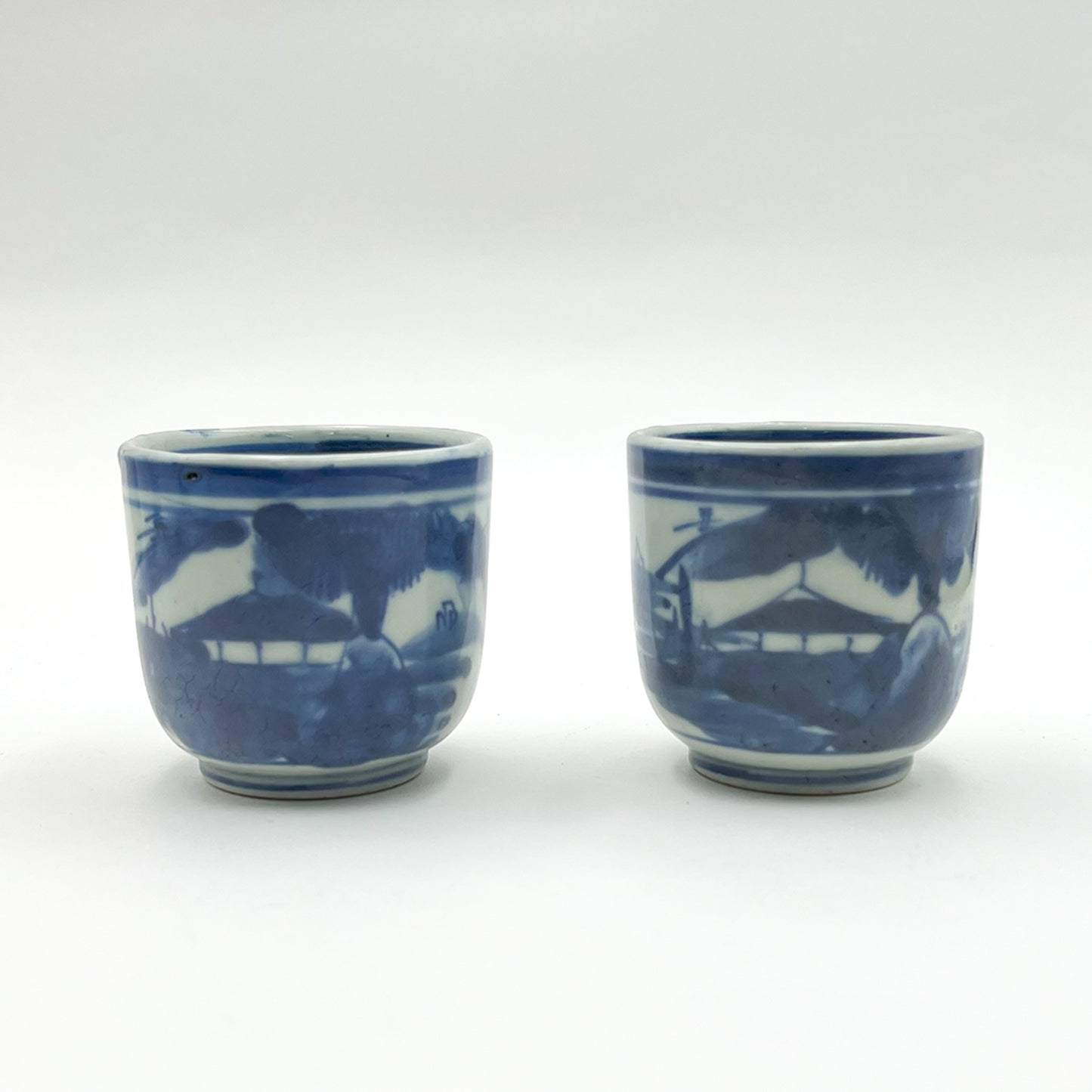 VINTAGE Tea Cup B