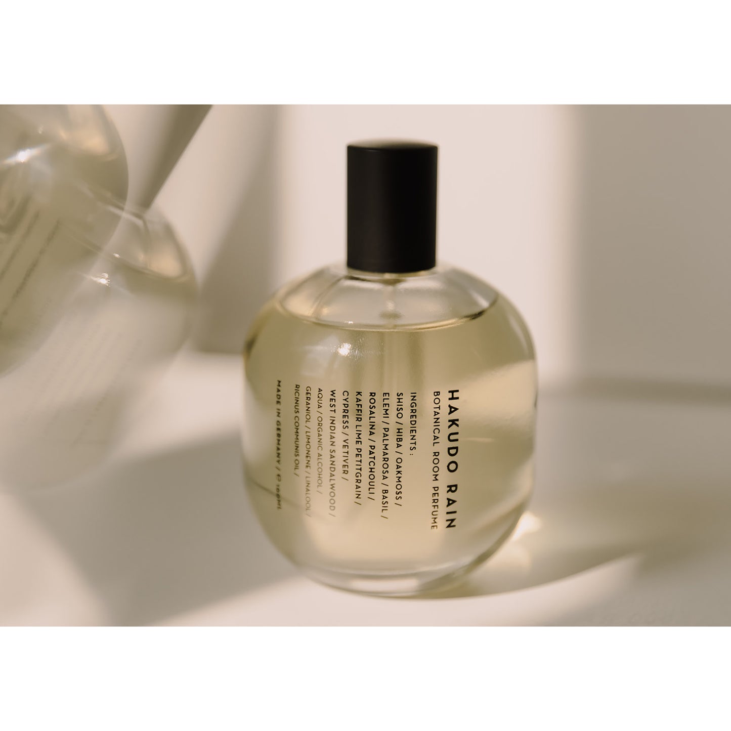 RAIN Botanical Room Perfume