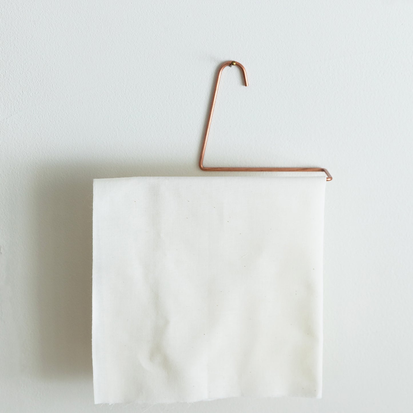 Wazarashi Hanger – Single