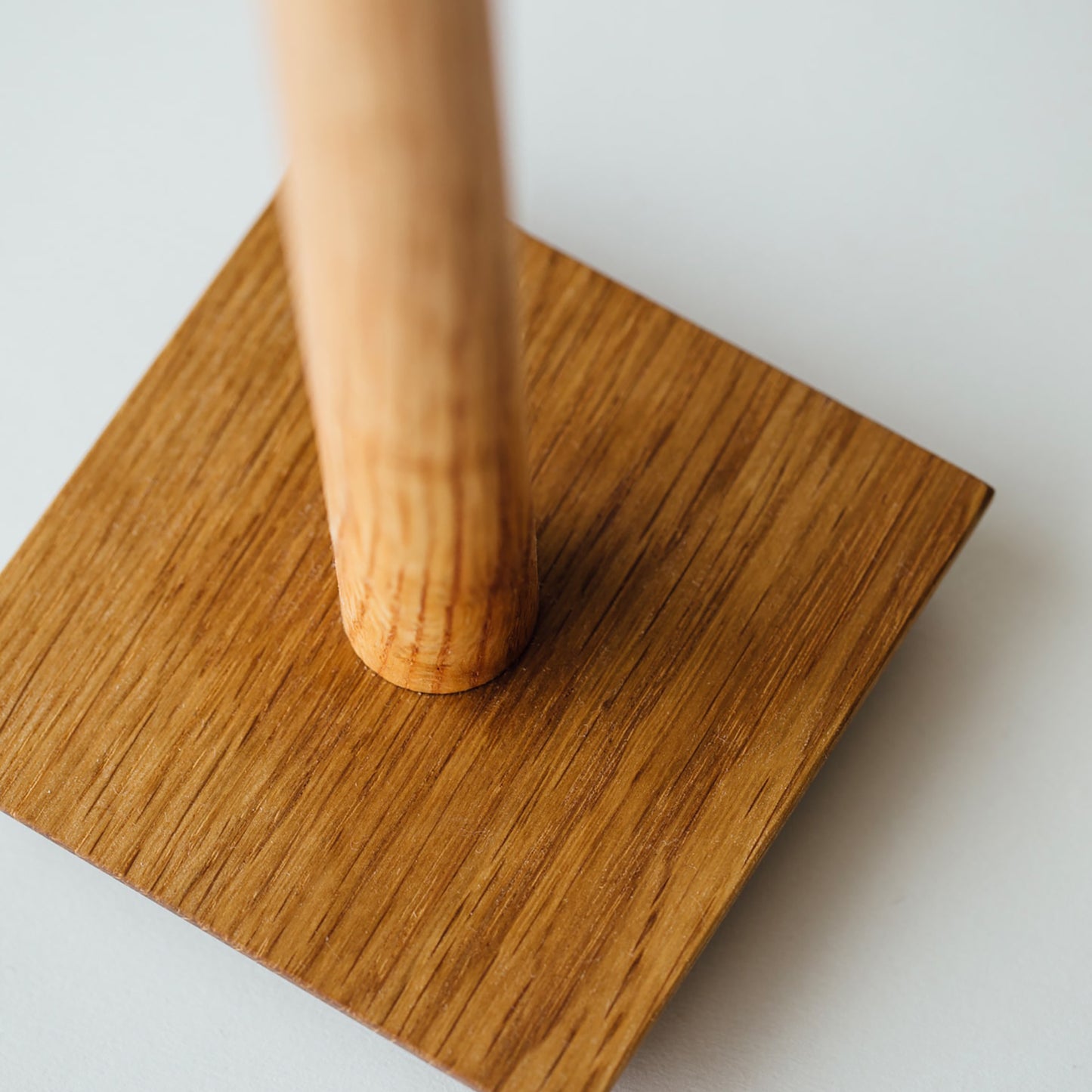 Wazarashi Roll Stand