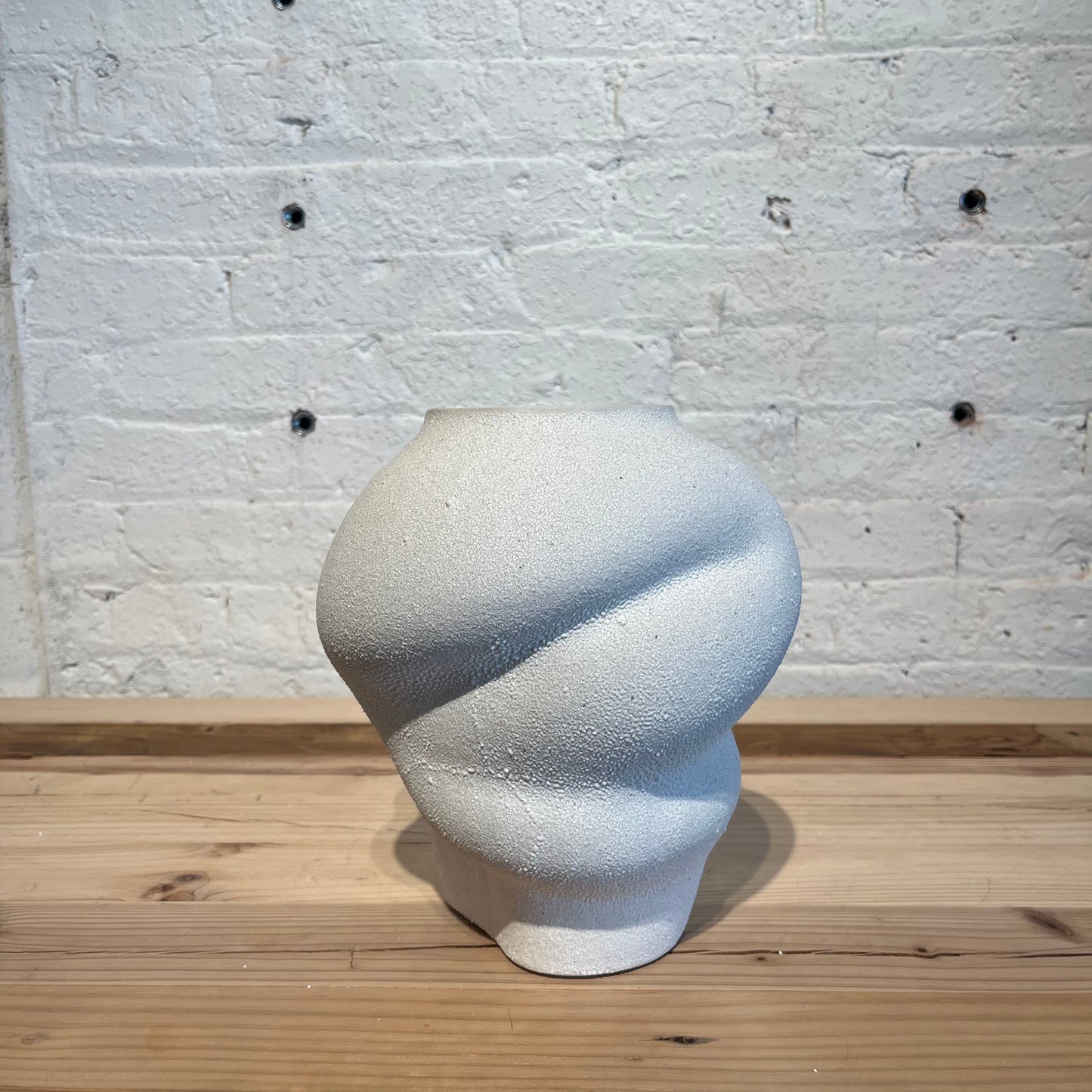 Shiho Hayashi 3 Vase White