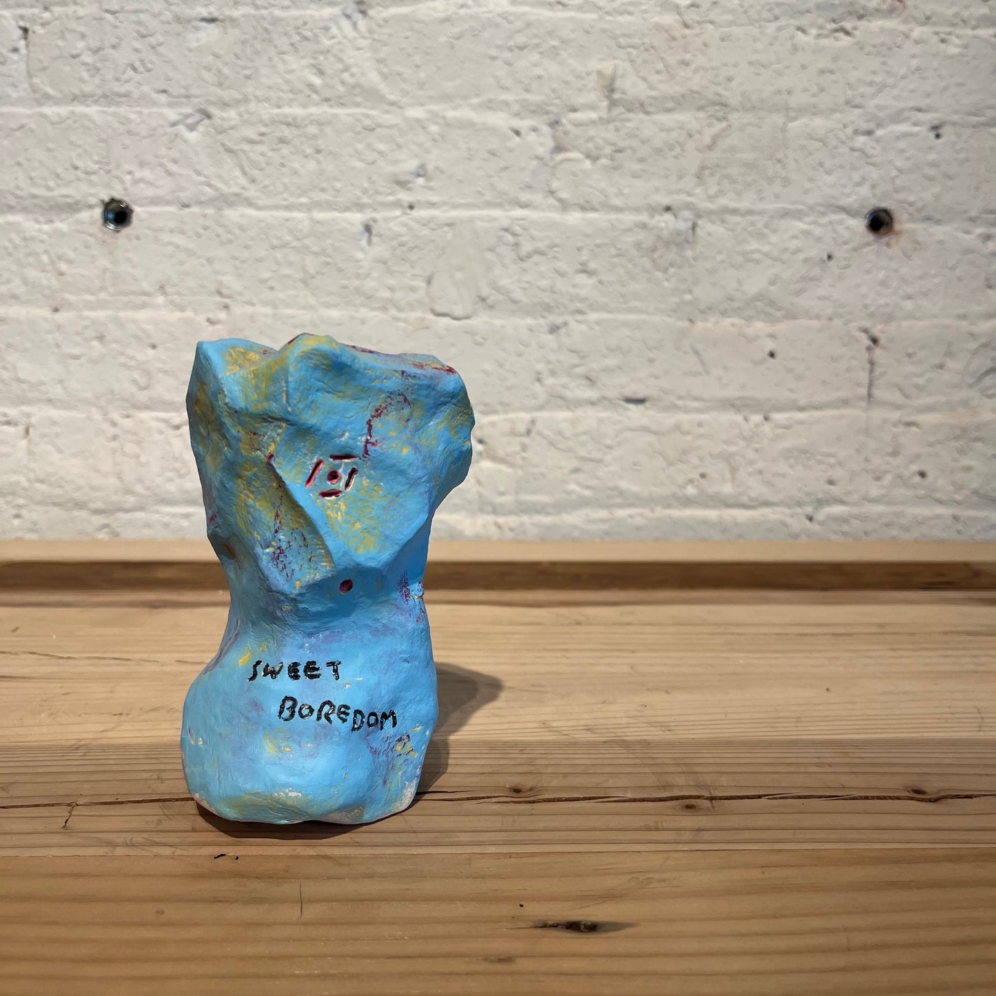 My message statue7