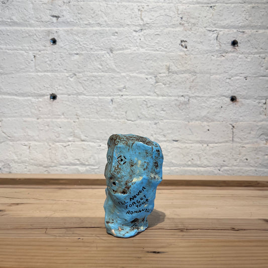 My message statue2