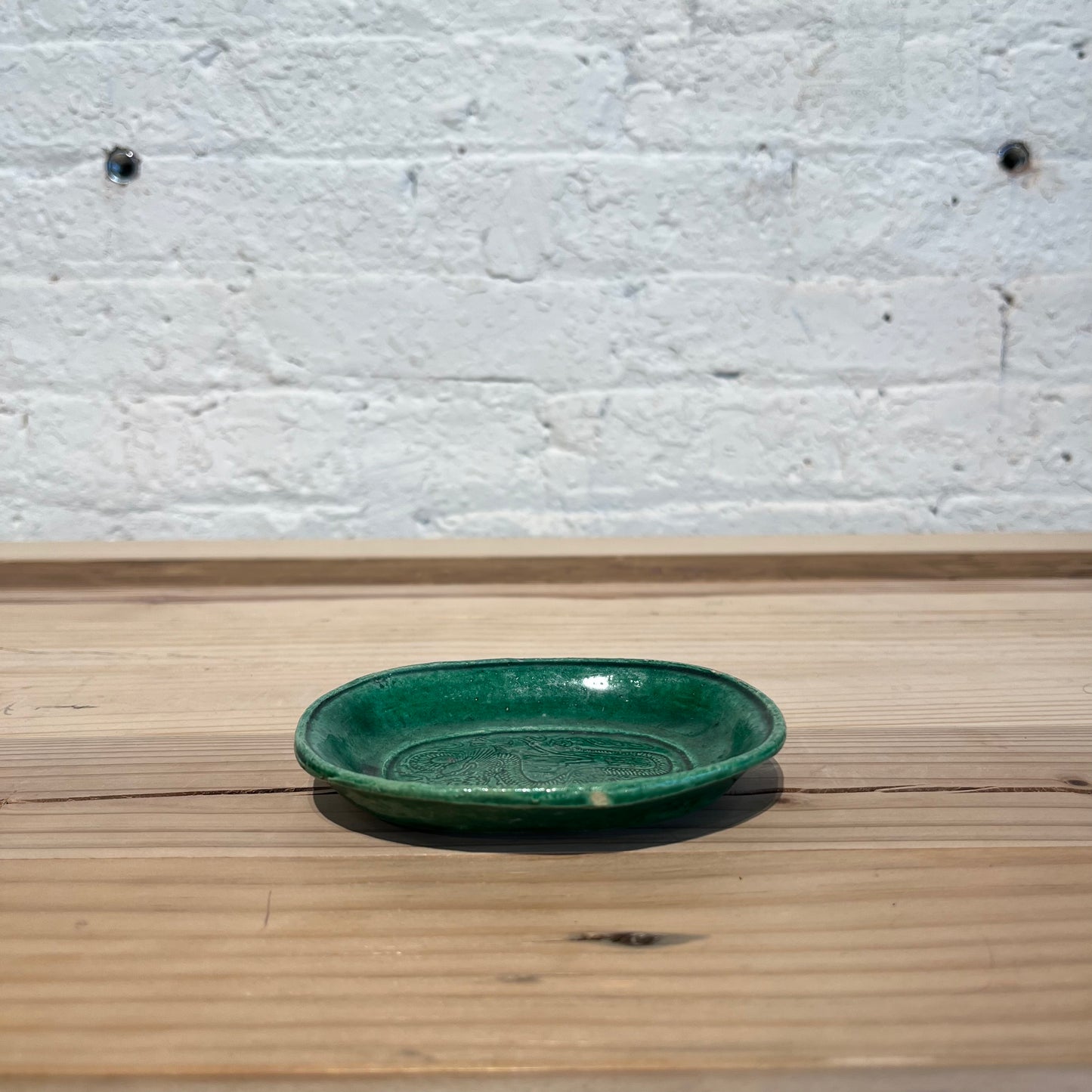 Small oval plateLate GR Edo period (1603-1868) 29