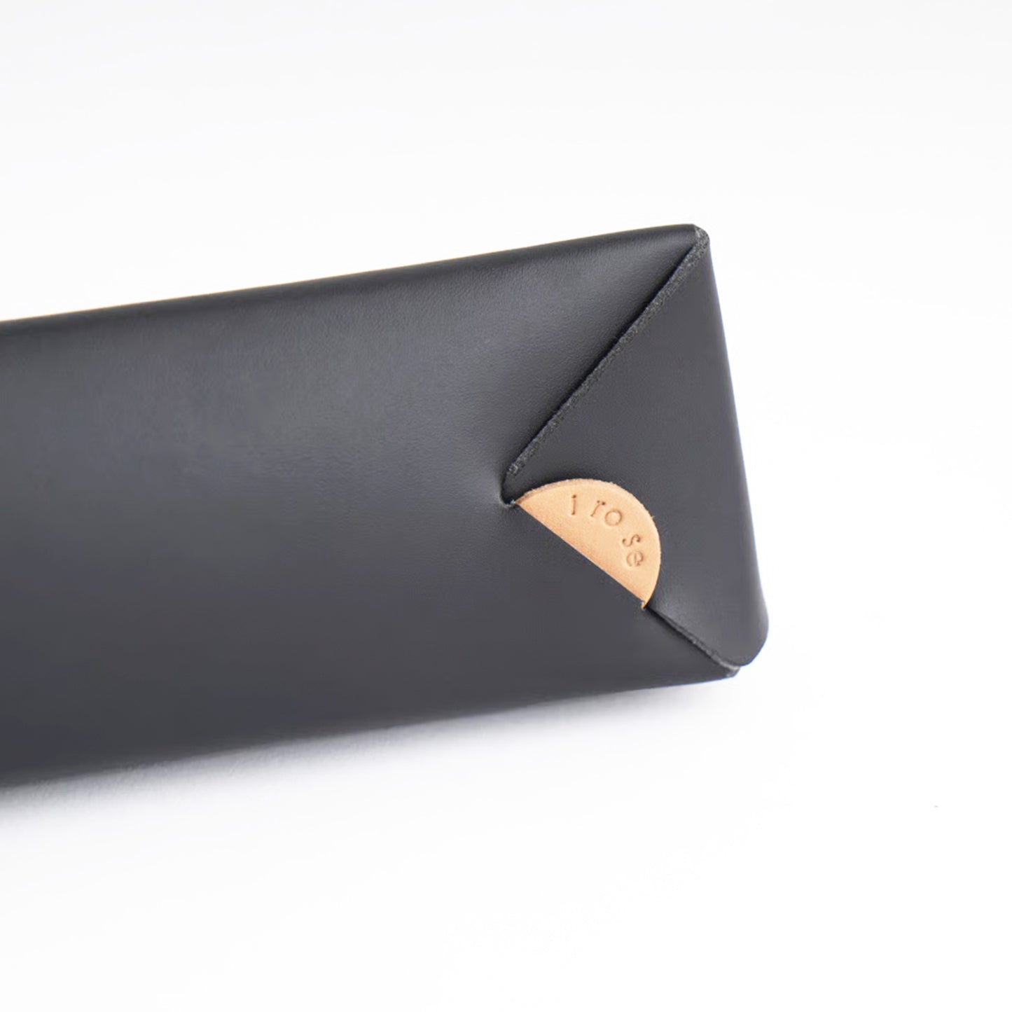 SEAMLESS GLASSES & PEN CASE  BLACK