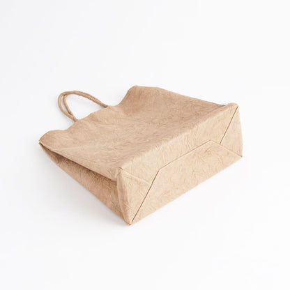 PAPER TOTE BAG  L L.BROWN