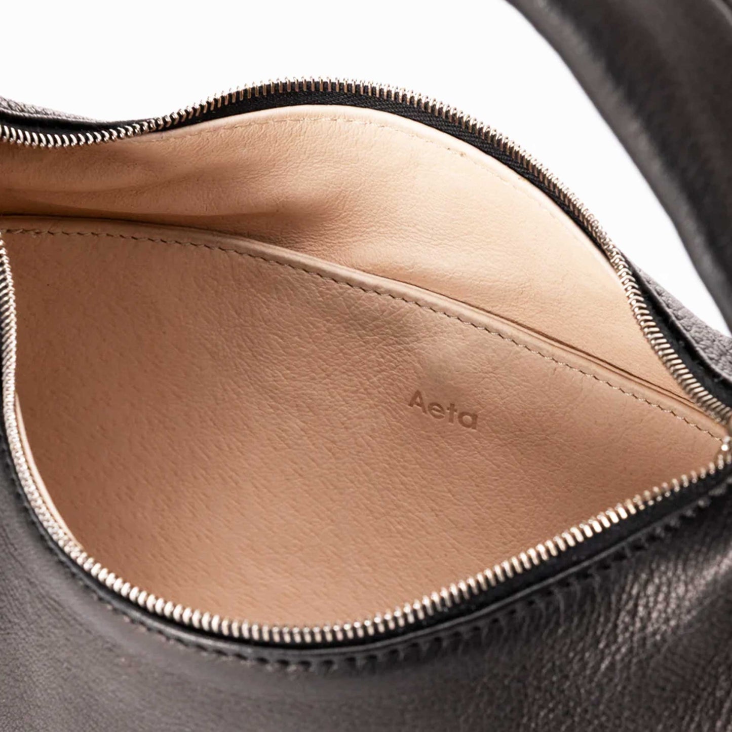 ROUND ONE SHOULDER M_DA59