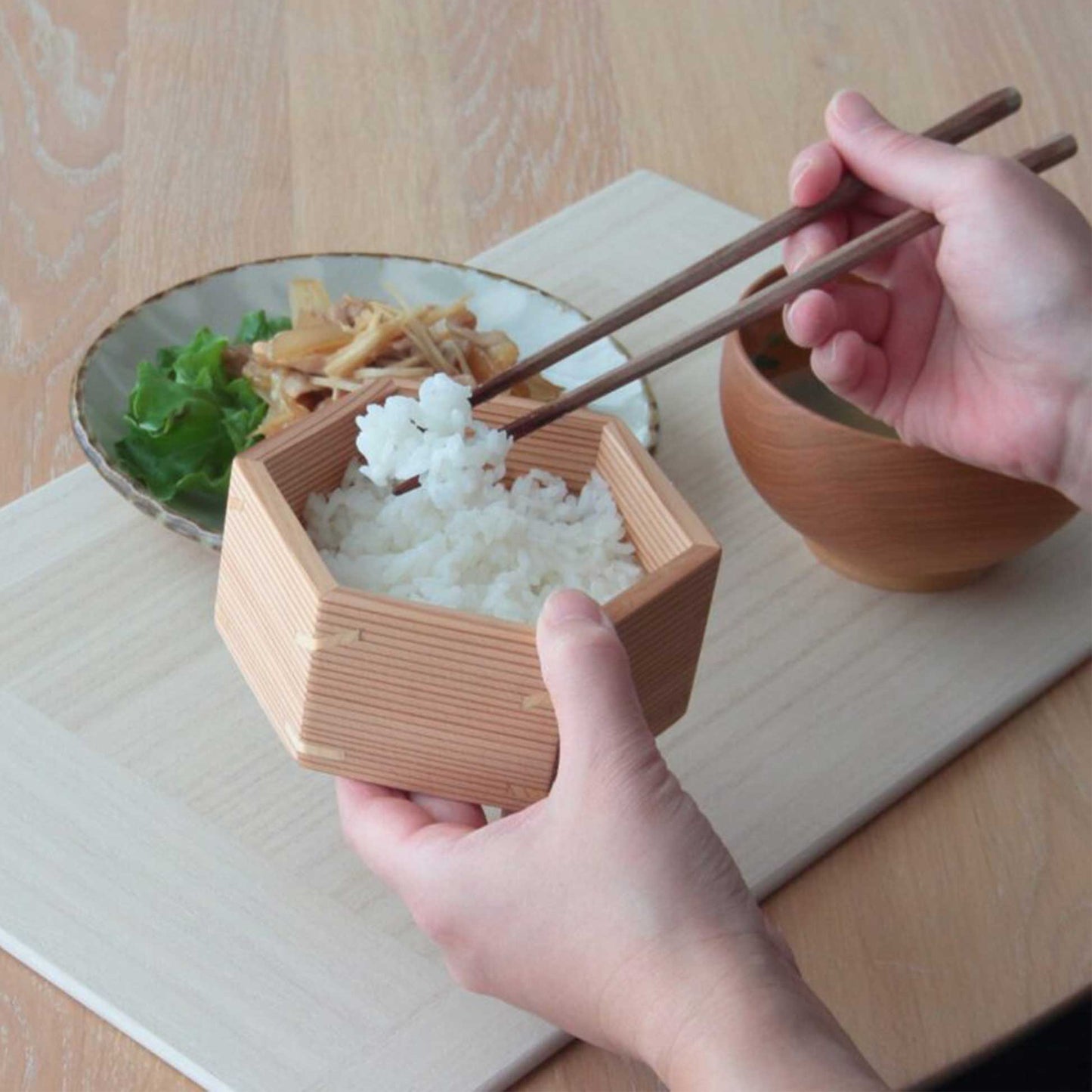 Palm-Sized Rice Containe