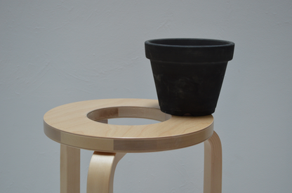 Hackability of the Stool_NO.7 PLANT POT