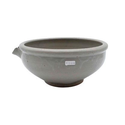 ANTIQUES Lipped Bowl _65