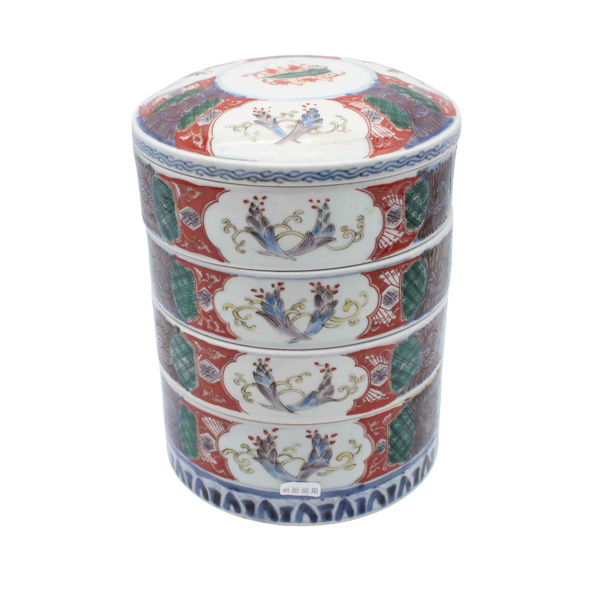 ANTIQUES Four-Tiered Box_65