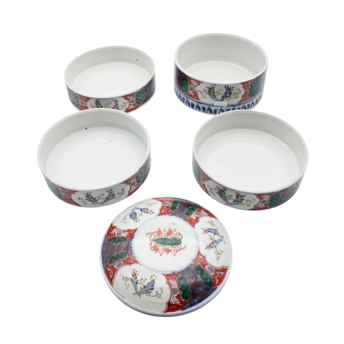 ANTIQUES Four-Tiered Box_65
