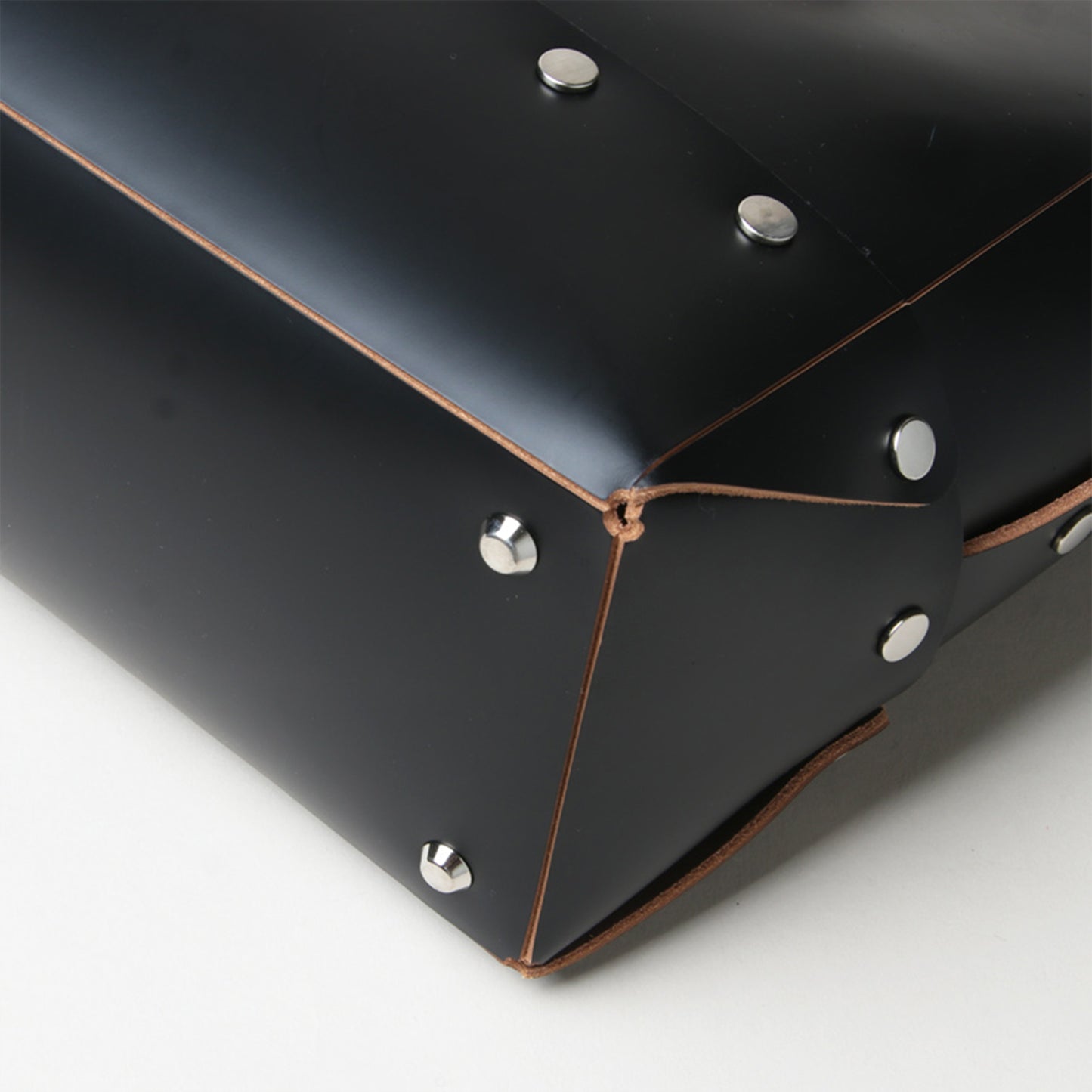 Assemble Rectangle Bag M #Black