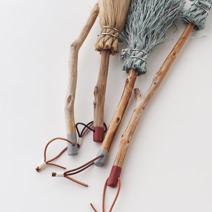 Driftwood and Rope Broom GRAY