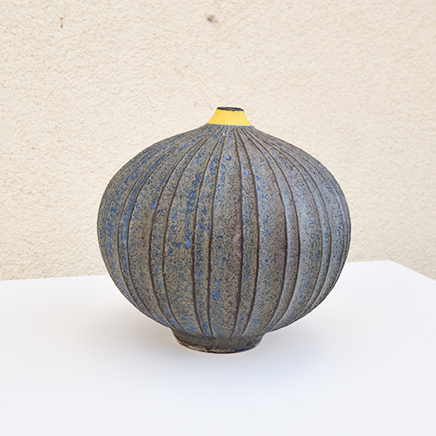 Indigo Round Vessel 88 Akio Nukaga