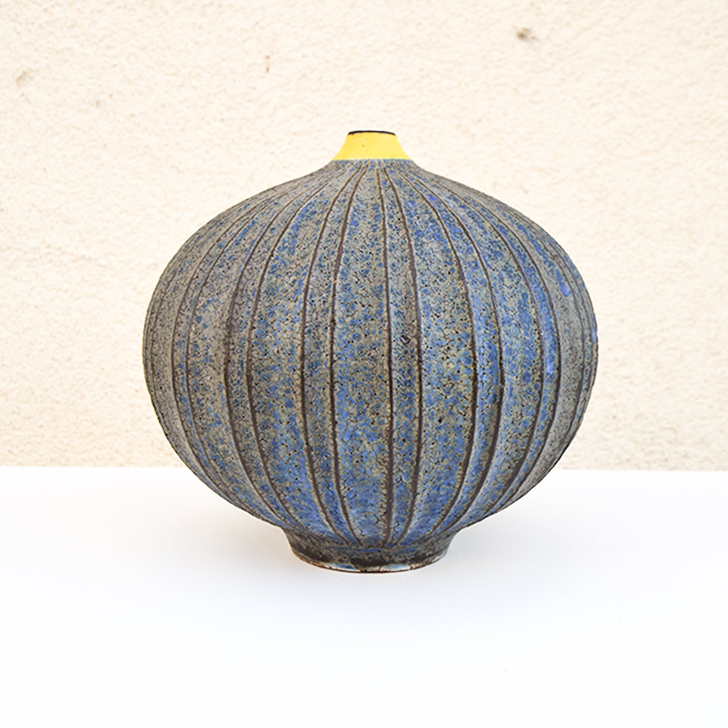 Indigo Round Vessel 88 Akio Nukaga