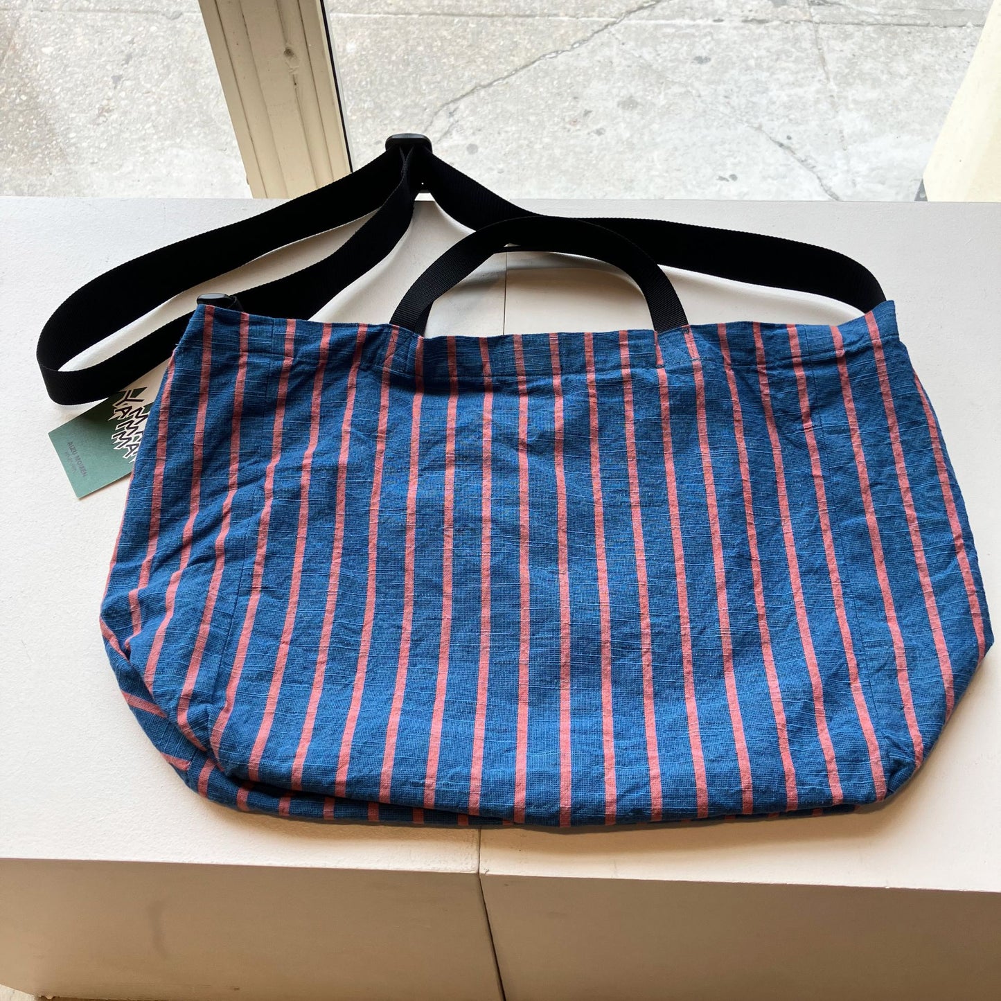 STRAP BAG