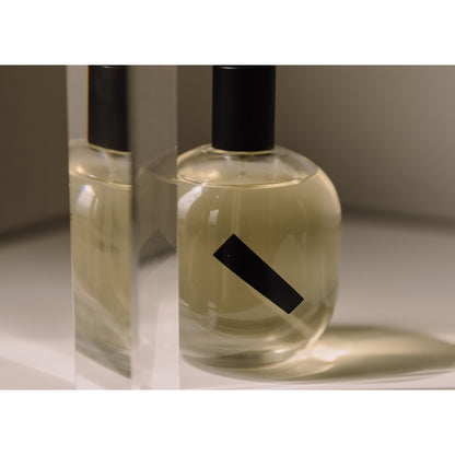 RAIN Botanical Room Perfume