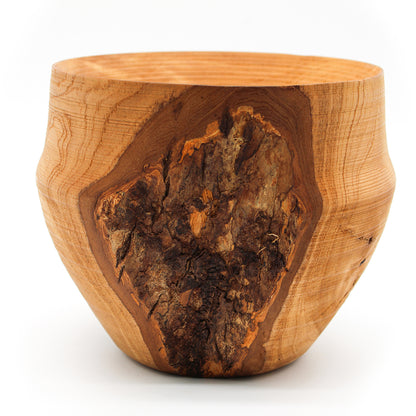 Flower Vase J_Yuriko Nishiishigaki