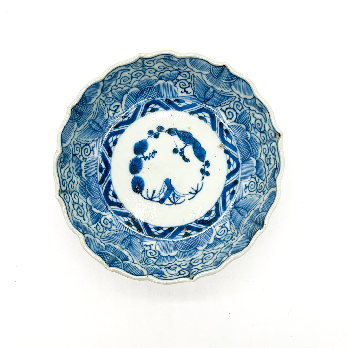 ANTIQUES Medium bowl 55A
