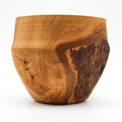 Flower Vase J_Yuriko Nishiishigaki