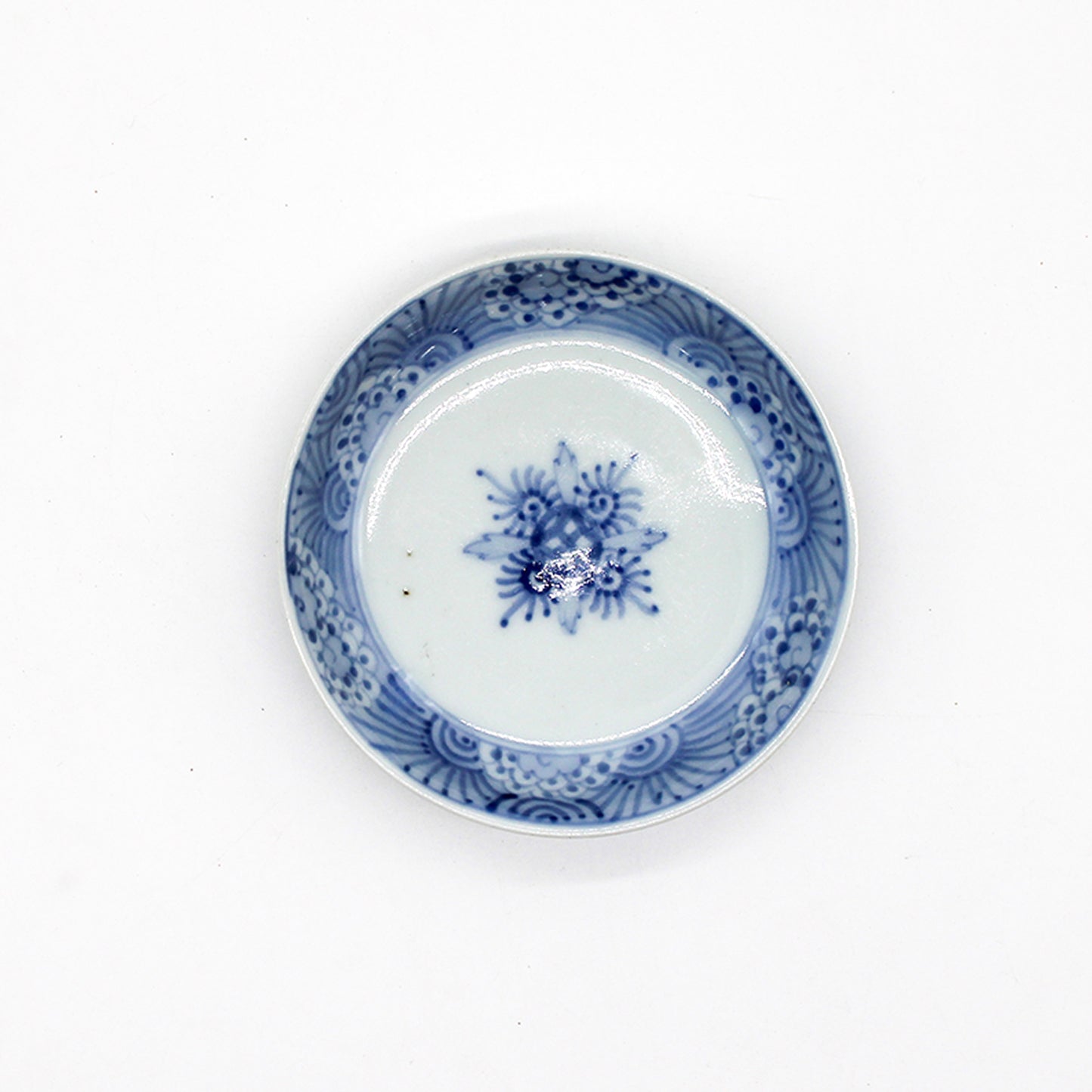 ANTIQUES Small Plate 55D_2