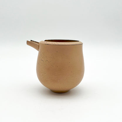 Bell-Shaped Spouted Bowl WH
