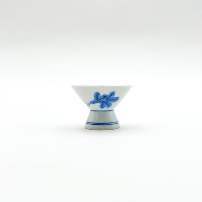 VINTAGE Pedestal Sake Cup A