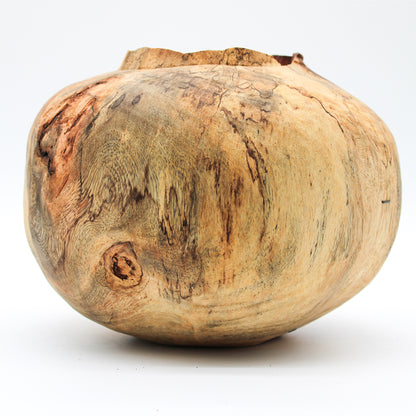 Flower Vase A_Yuriko Nishiishigaki