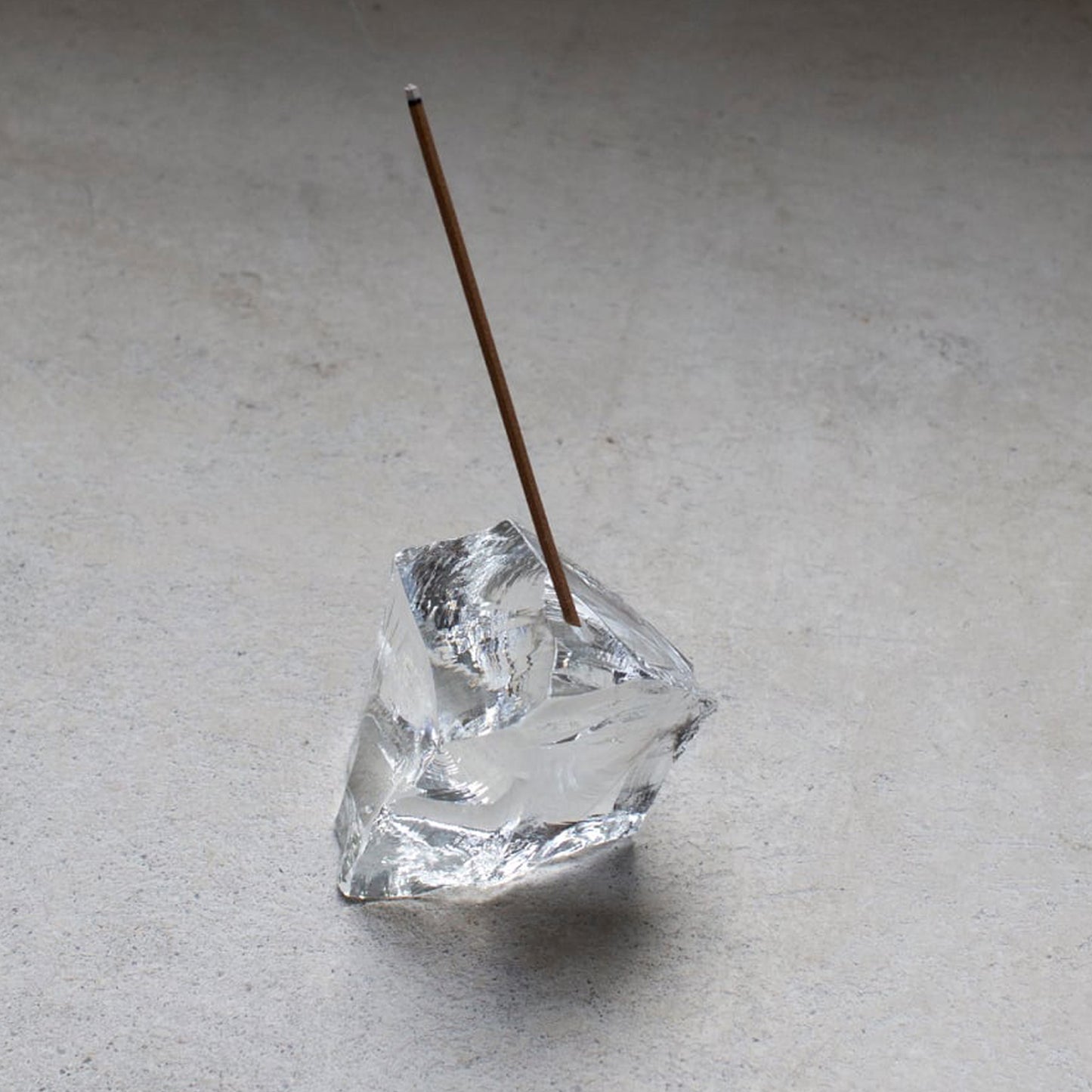 Glass Incense Holder M_√595