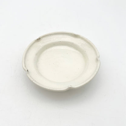 Rimmed Small Plate_Nobuhiko Oyama