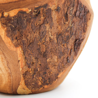 Flower Vase J_Yuriko Nishiishigaki