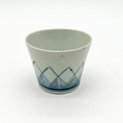 ANTIQUES Sake cup 55E