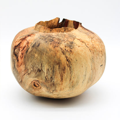 Flower Vase A_Yuriko Nishiishigaki