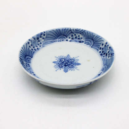 ANTIQUES Small Plate 55D_1