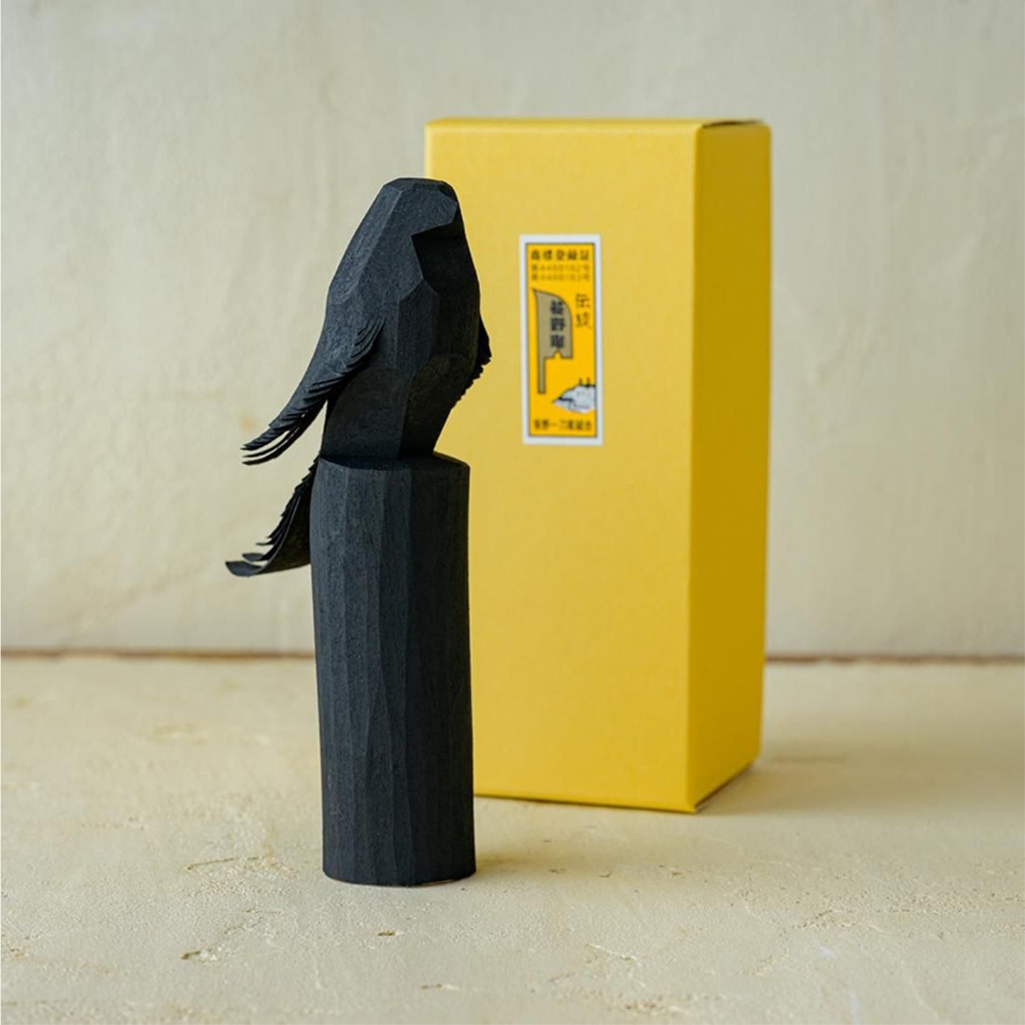 Single-cut wood carving　yin-poppo