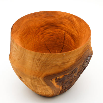 Flower Vase J_Yuriko Nishiishigaki