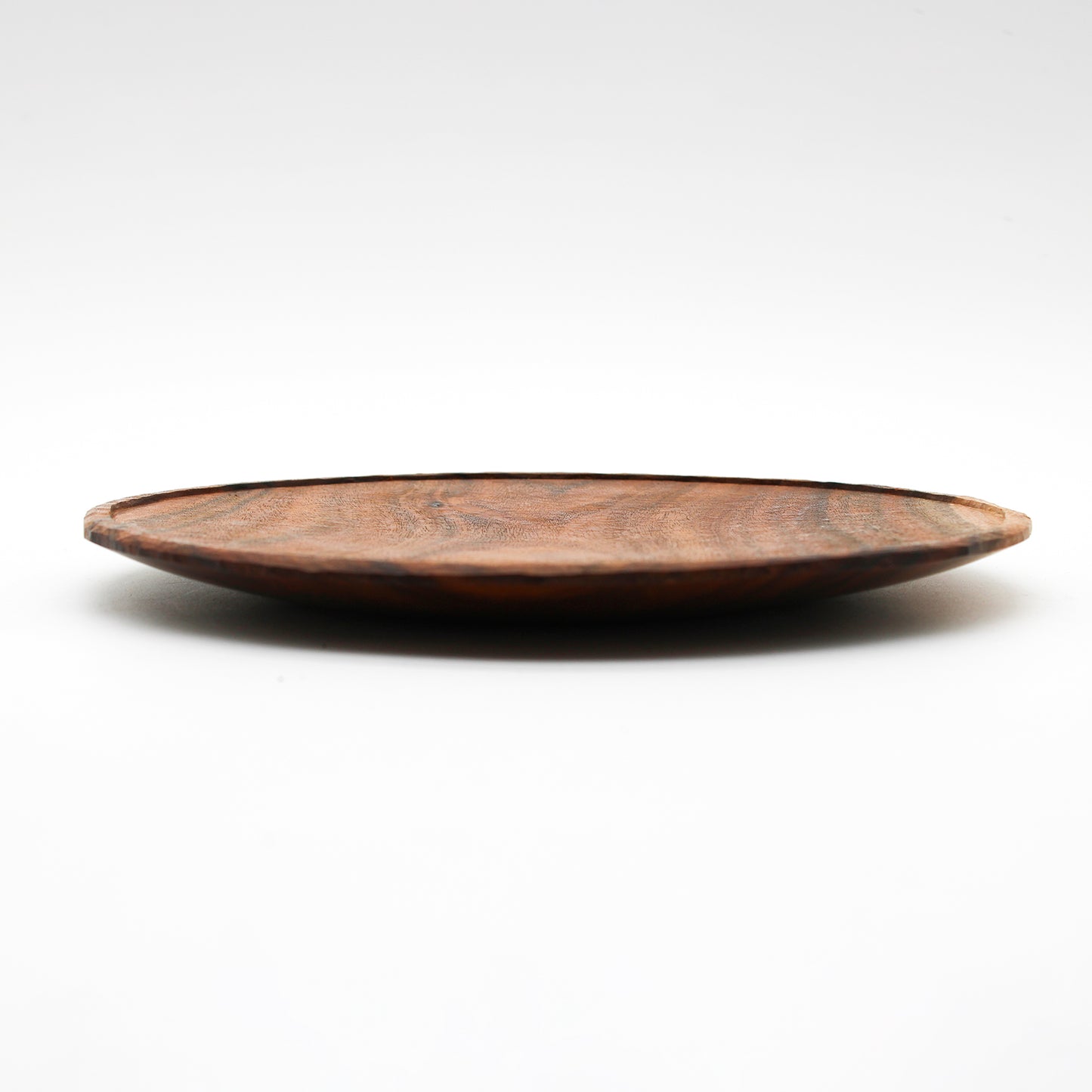 Large Rim Plate_Yuriko Nishiishigaki