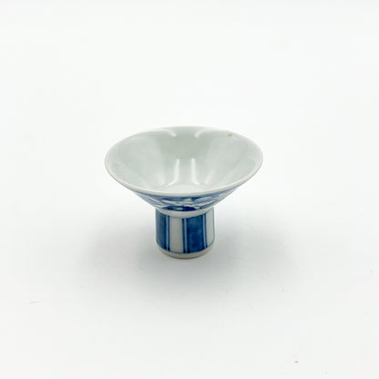 VINTAGE Pedestal Sake Cup B