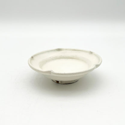 Rimmed Small Plate_Nobuhiko Oyama